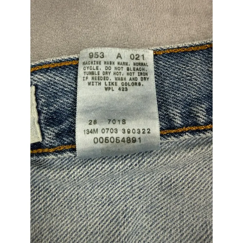 Levi's Men's Vintage 505 Regular Fit Straight Leg Jeans Blue Denim 42 x 32